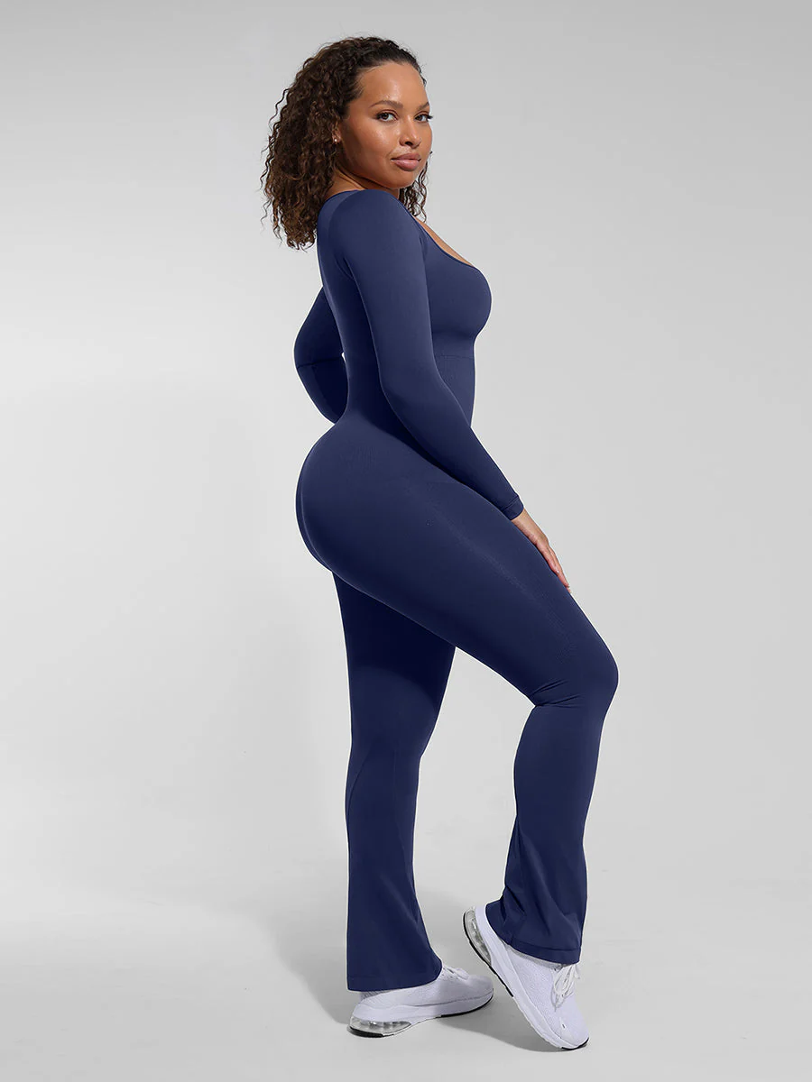 Langärmliger, ausgestellter Jumpsuit mit Bauchkontrolle - Image 10