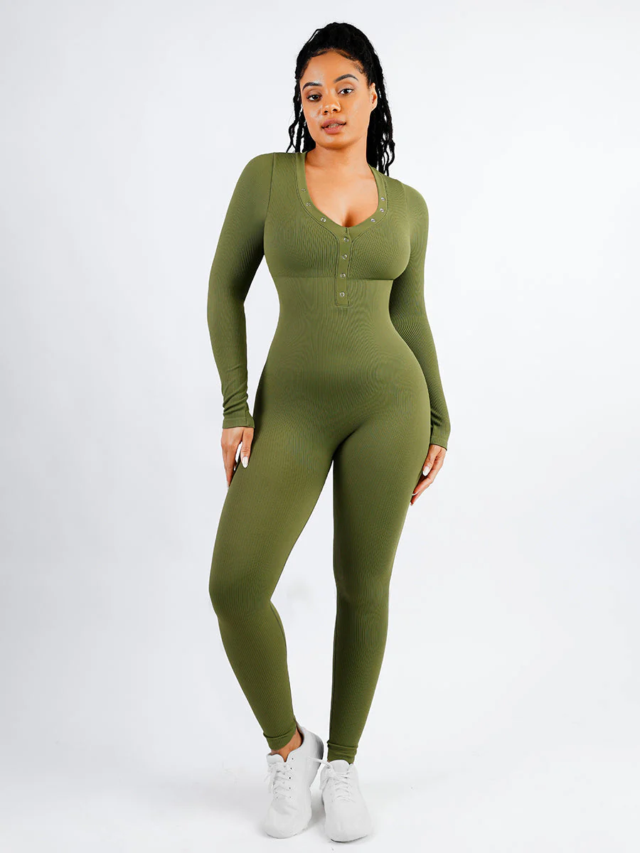Langärmliger Jumpsuit mit V-Ausschnitt und Bauchkontrolle - Image 16