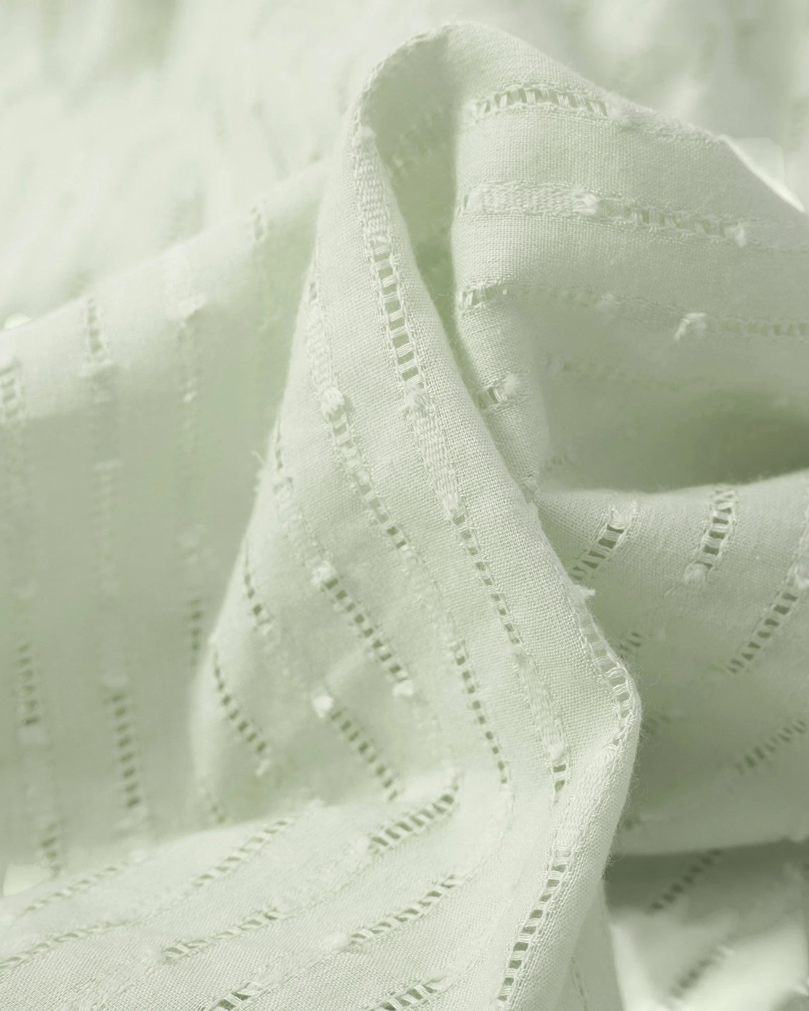 Lara™ | Kleid mit V-Ausschnitt und Rüschenärmeln - Image 12
