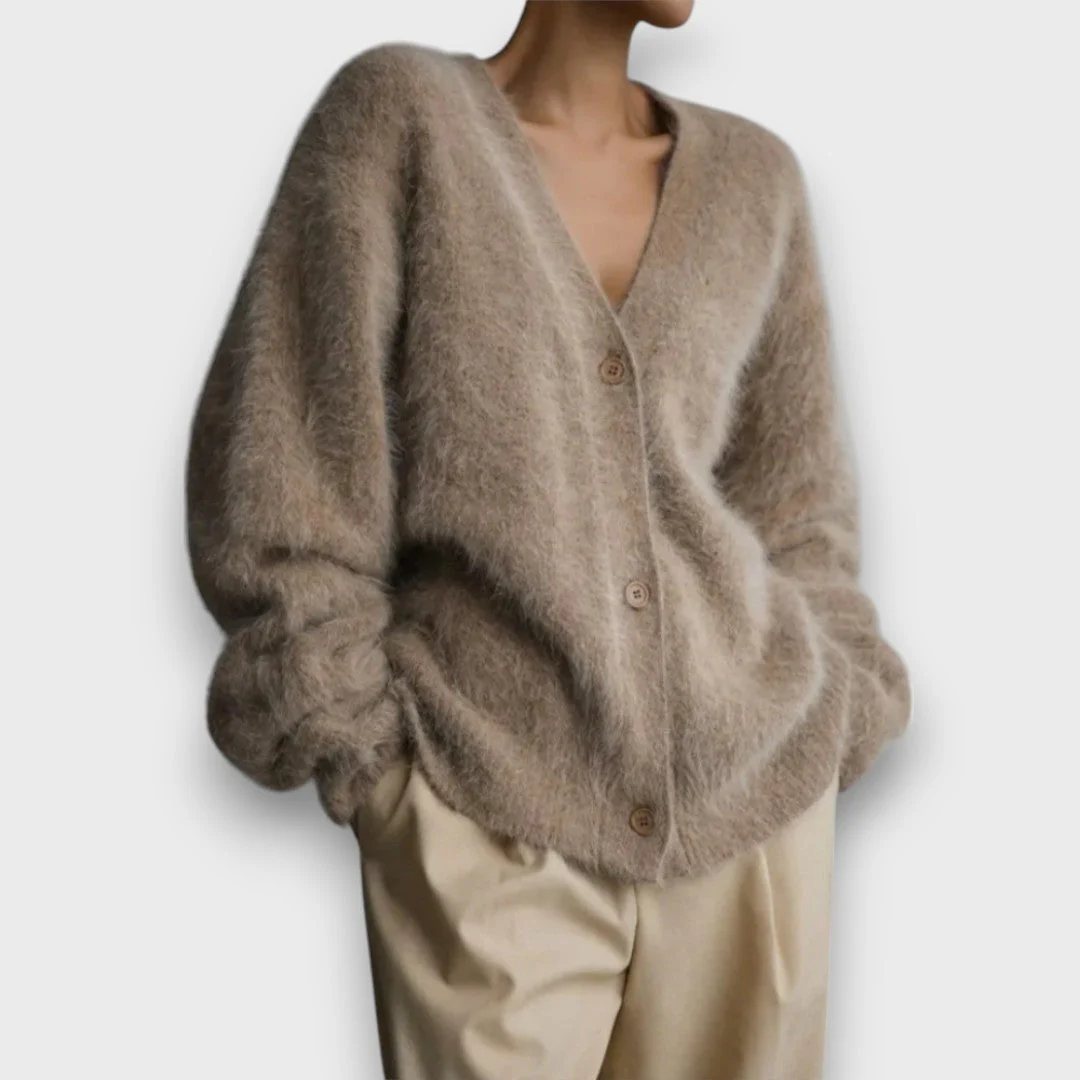 Laria – Kuscheliger Cardigan mit klassischem Schnitt - Image 9