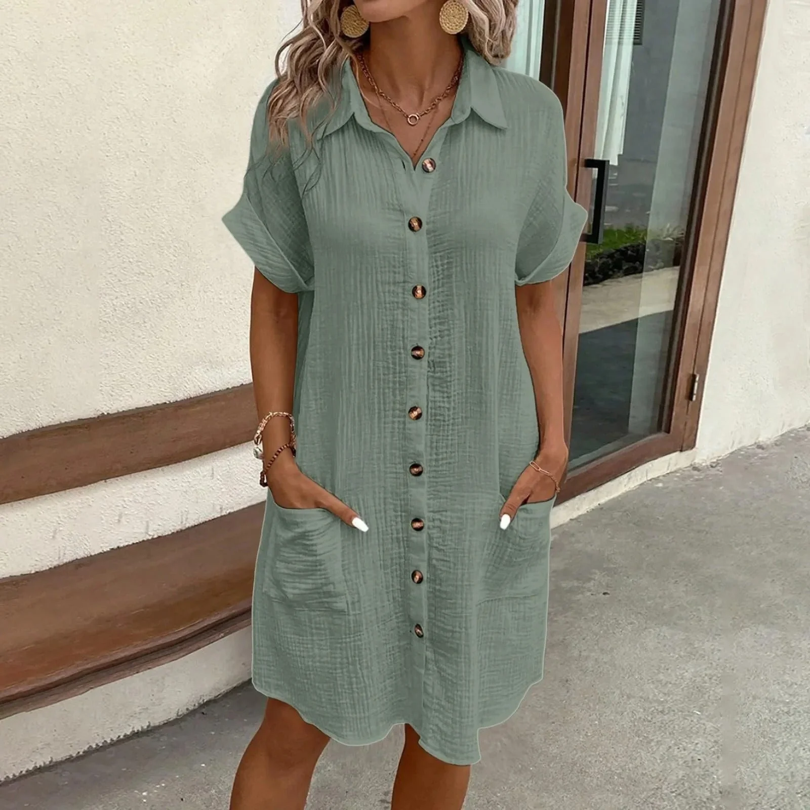 Lässiges Kleid mit Knopfleiste und V-Ausschnitt - Image 5
