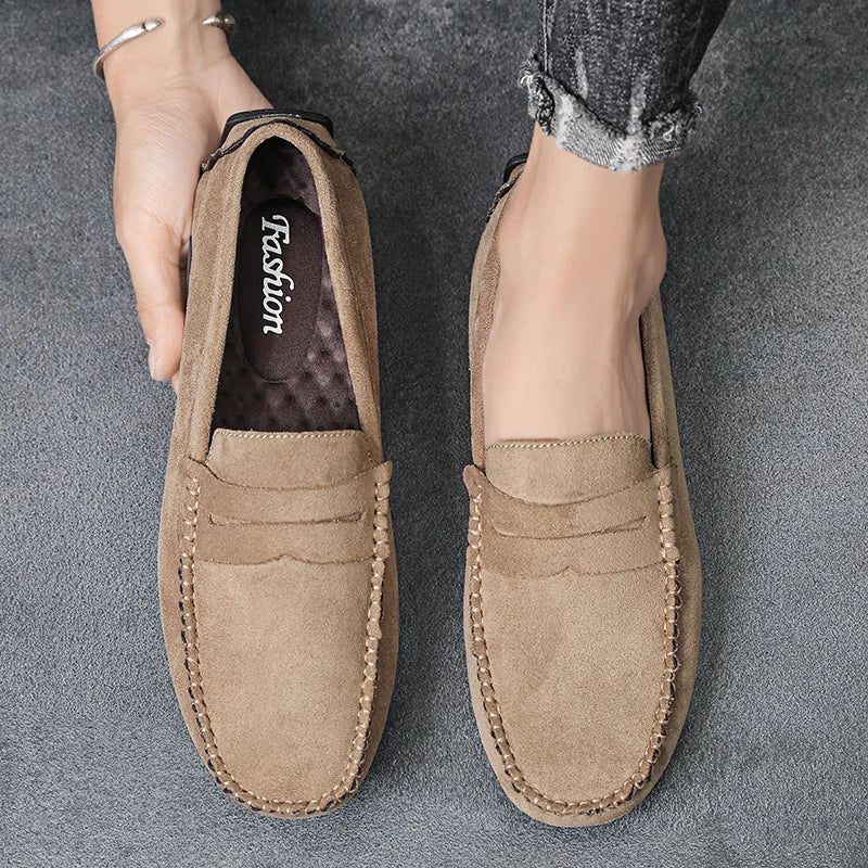 Leichte Loafers aus Wildleder für Männer - Image 6