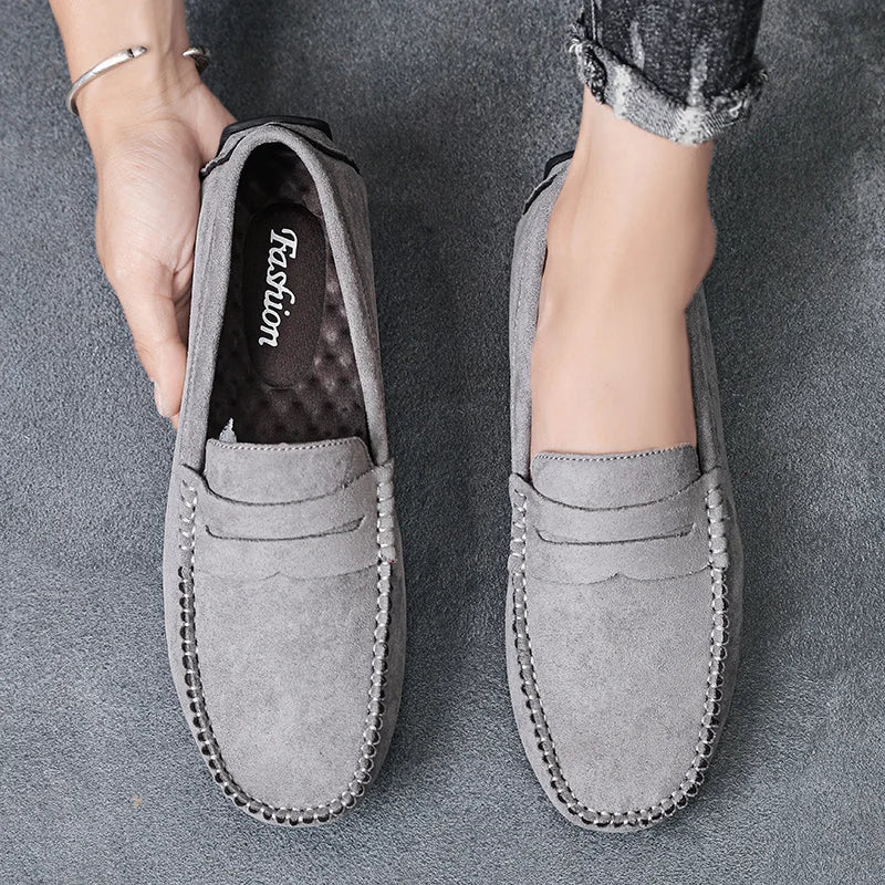 Leichte Loafers aus Wildleder für Männer - Image 9