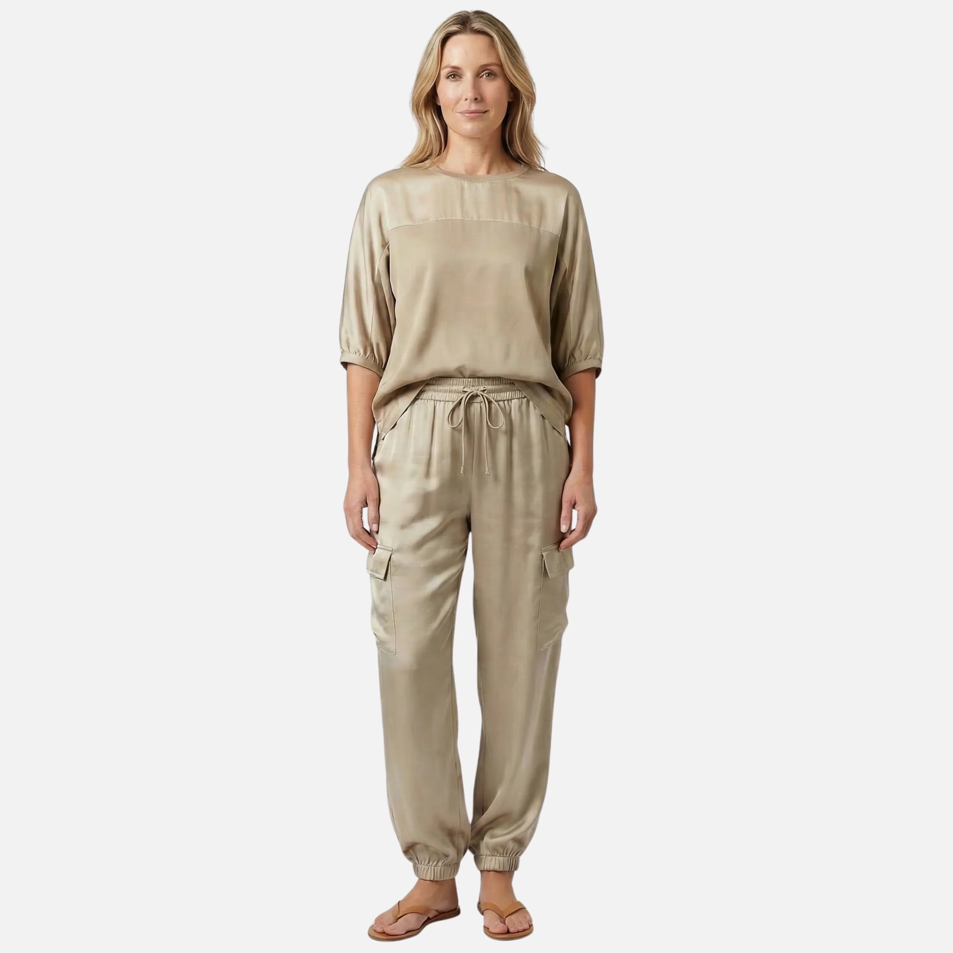 Anika | Damen Leichtes Satin Set Lockere Kurzarmbluse Hose – Satin Pyjama Set Elegant