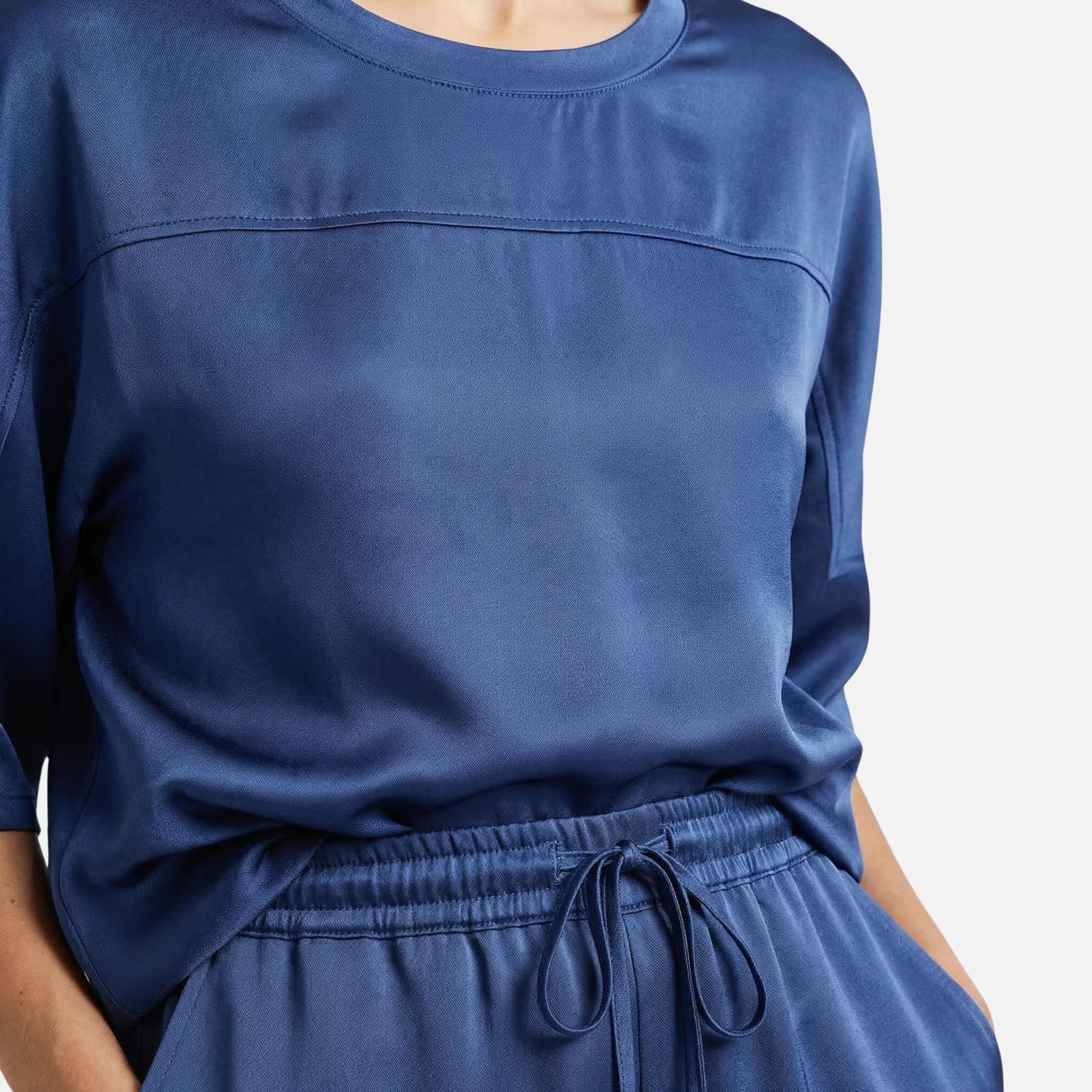Anika | Damen Leichtes Satin Set Lockere Kurzarmbluse Hose – Satin Pyjama Set Elegant - Image 6