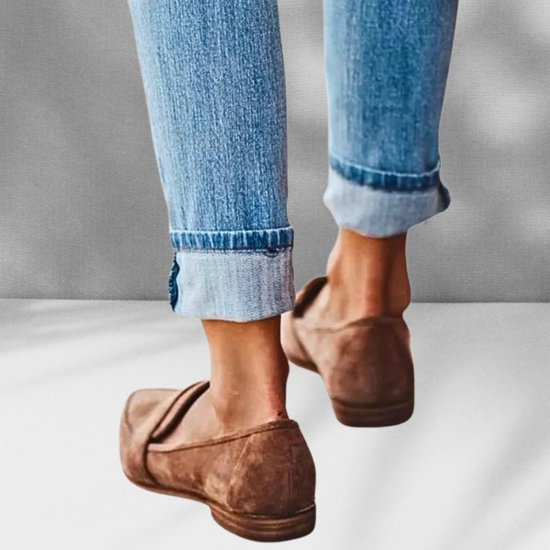 Leslie | Wildleder-Loafer mit spitzer Form - Image 2
