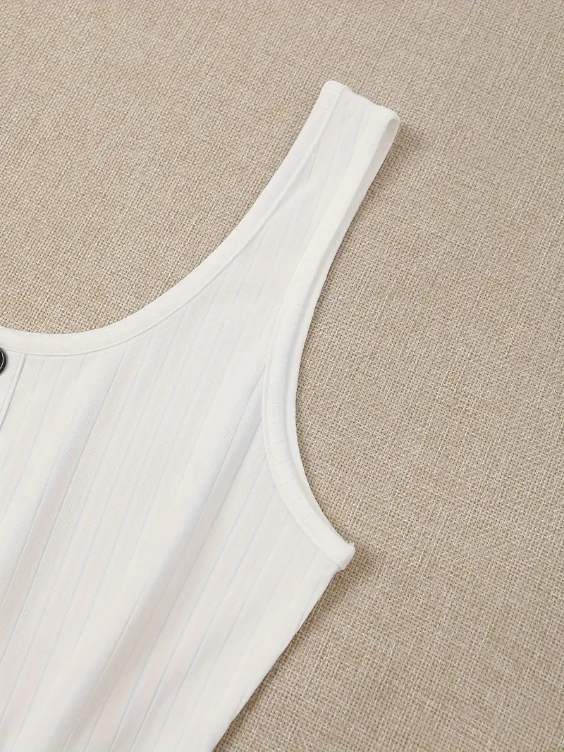 Lily | Lässiger ärmelloser Damen-Romper mit Knopfdetails - Image 2