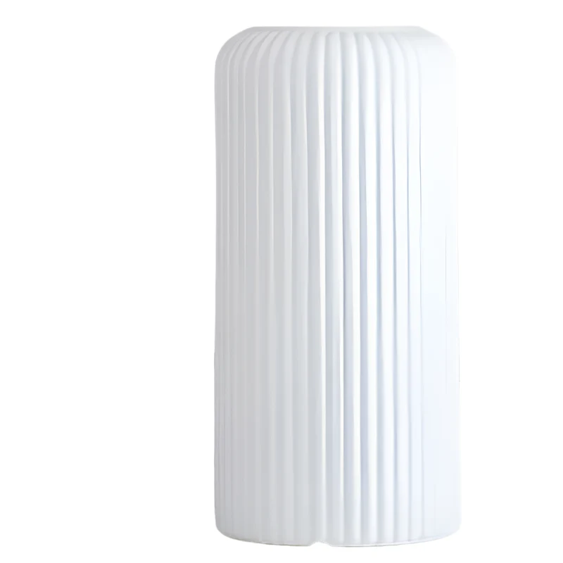 LineaForm Moderne Keramikvase – Künstlerische Streifen Dekoration - Image 7