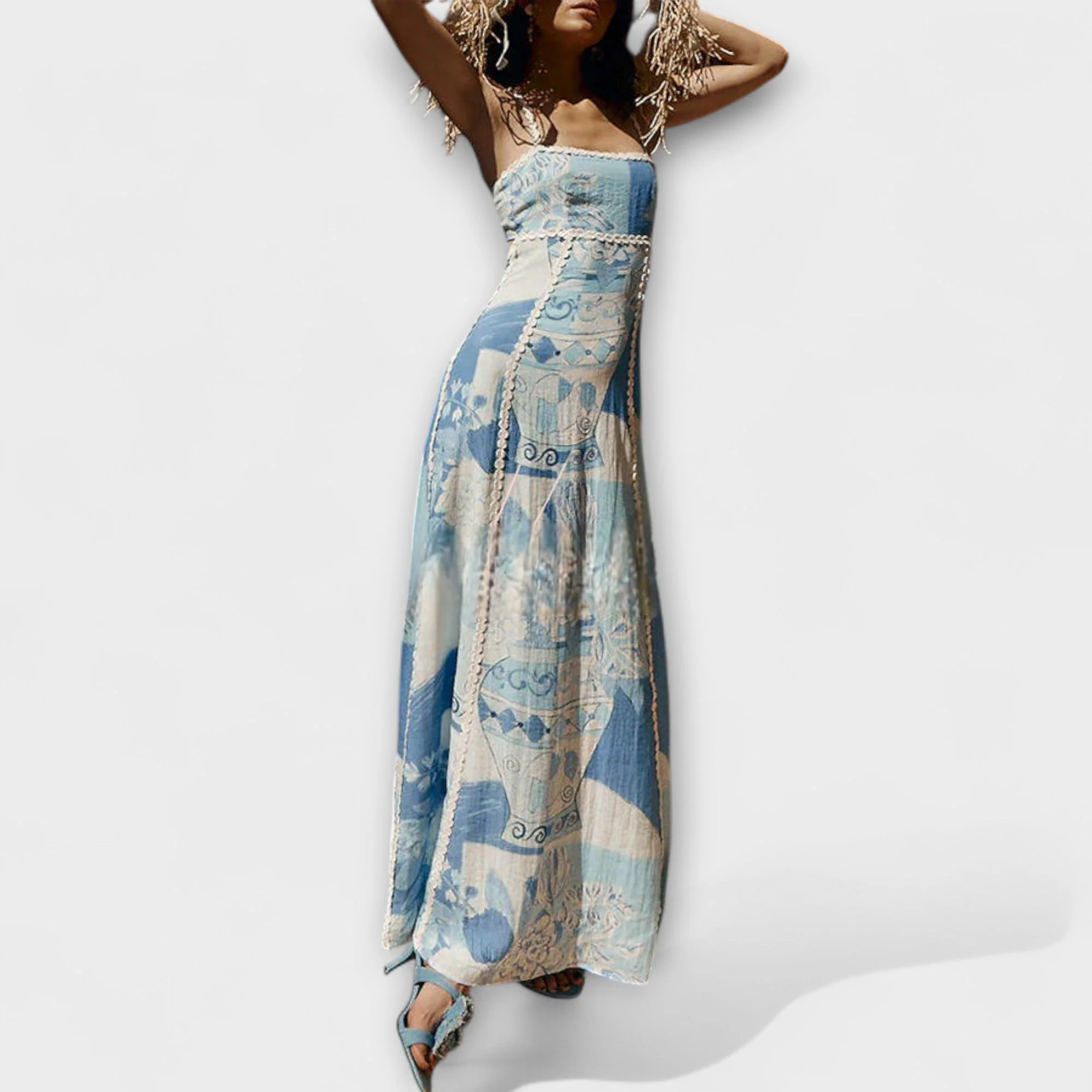 Lirienne – Fließendes Maxikleid mit Trägern und Musterstruktur - Image 2