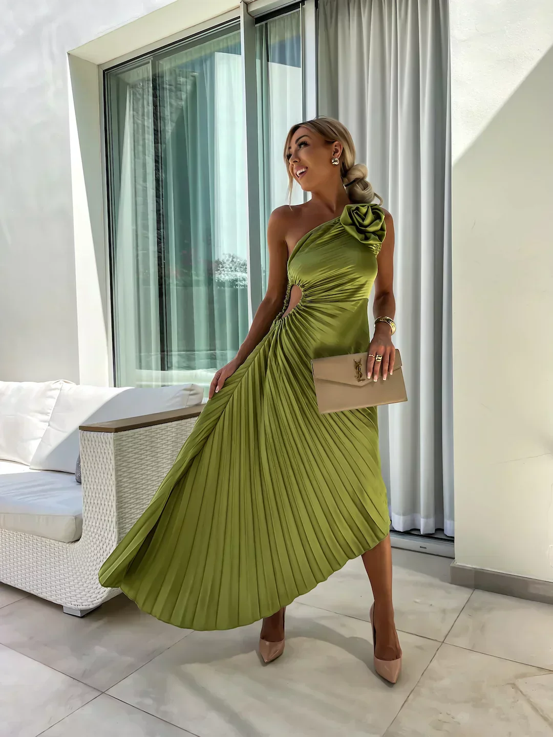Lizbeth - Kleid mit Blumen-Schultern - Image 14