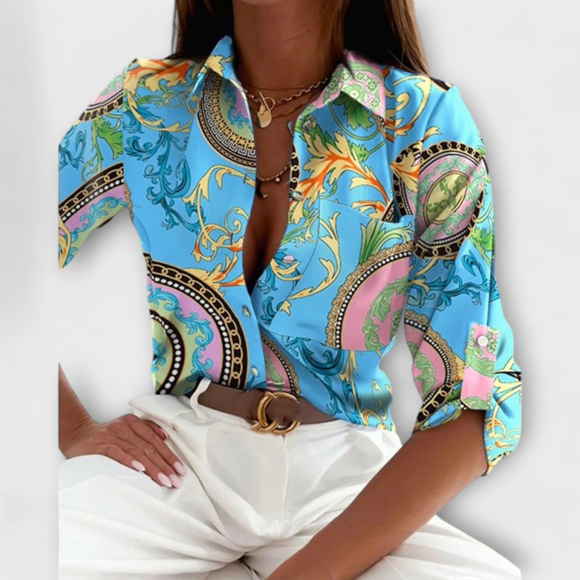 Lorena – Hemdbluse mit grafischem Print und Retro-Flair - Image 7