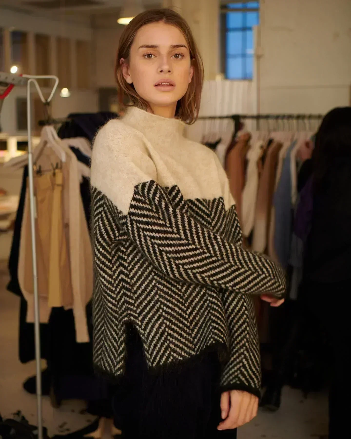 Louise™ | Turtleneck Sweater - Image 3