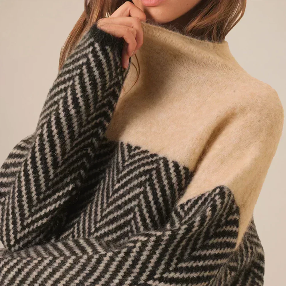 Louise™ | Turtleneck Sweater - Image 4
