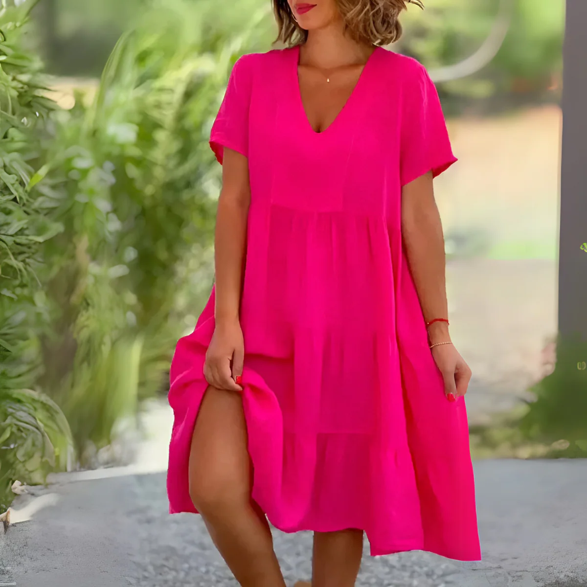 Luce | Fließendes Kleid mit V-Ausschnitt