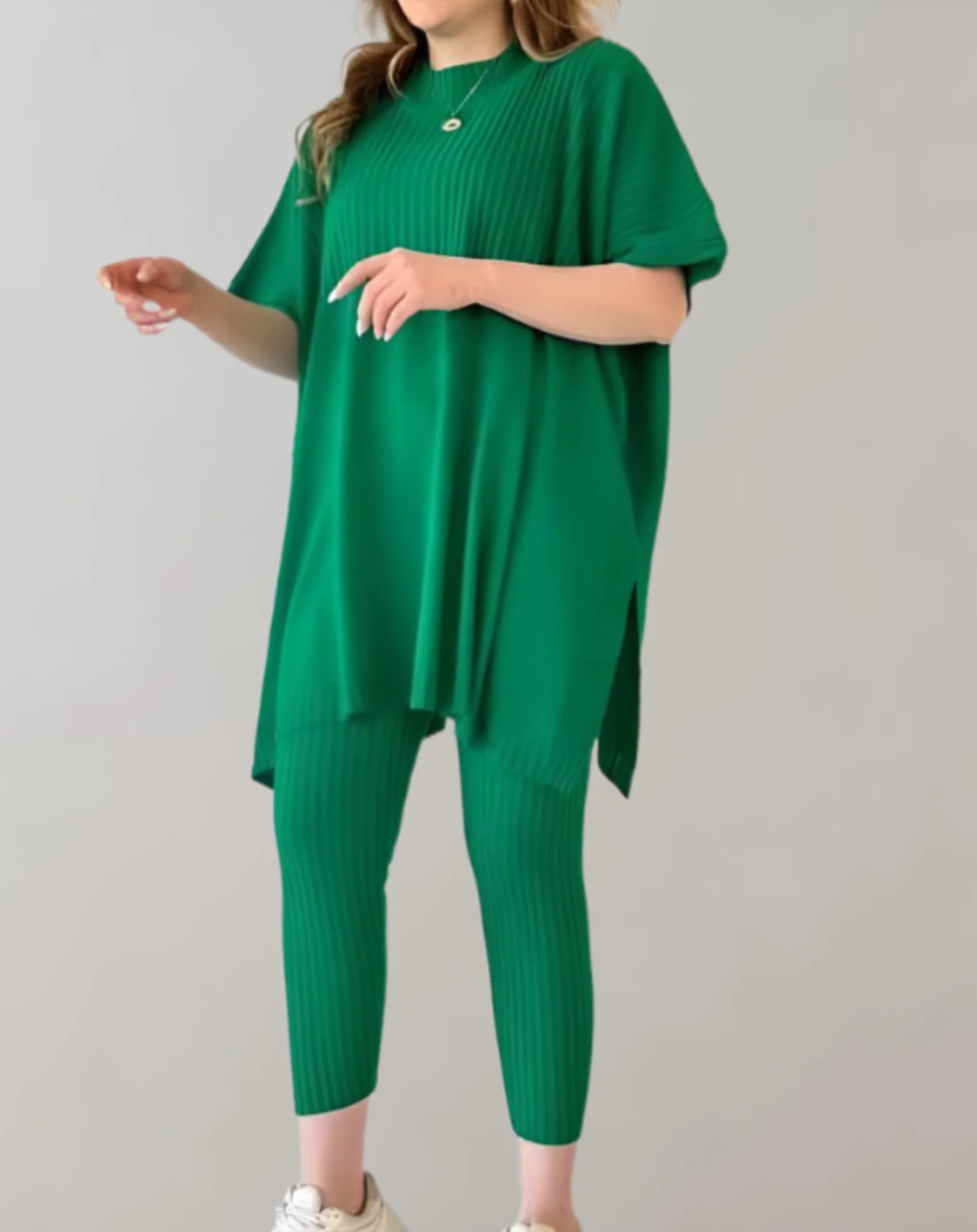 Lucía | Zweiteiliges Strickset mit Oversized-Top und Leggings - Image 7