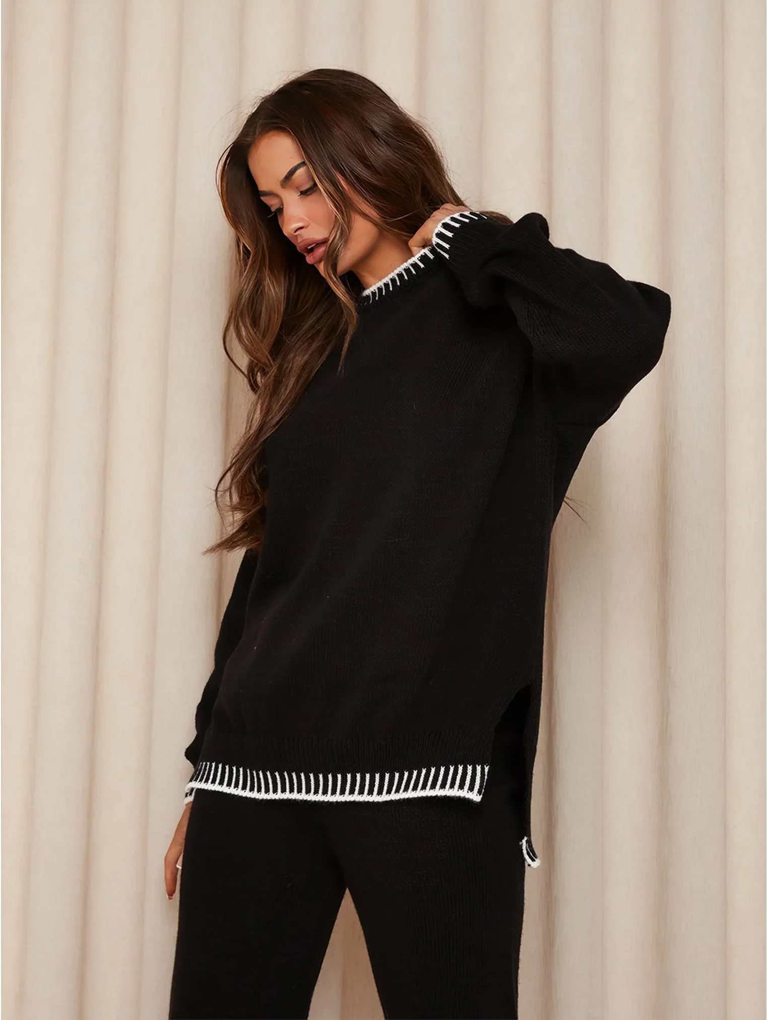 LUCY | Strick-Loungewear-Set mit kontrastierenden Details - Image 2