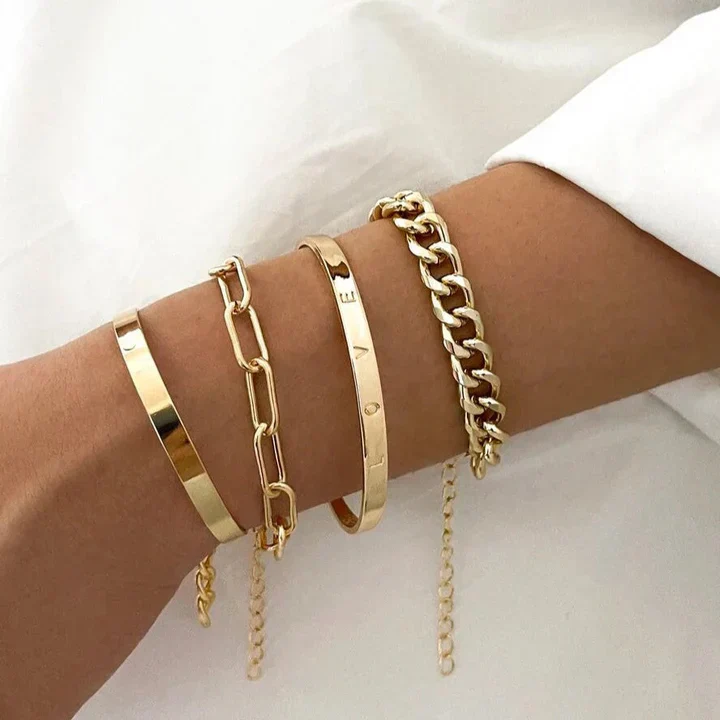 Luisa - Goldene Armreif-Kollektion