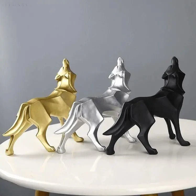 LupoForm – Geometrische Ulvenstatue mit scharfkantigem Design für moderne Räume - Image 2