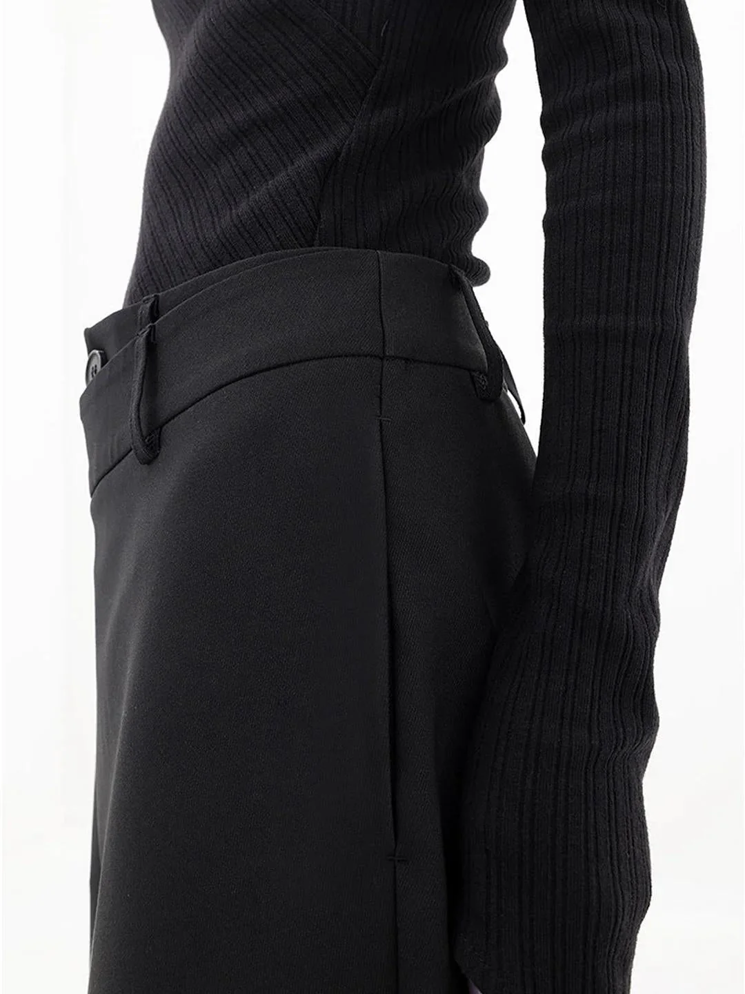 Magdalena | Asymmetrische Baggy-Hose - Image 4
