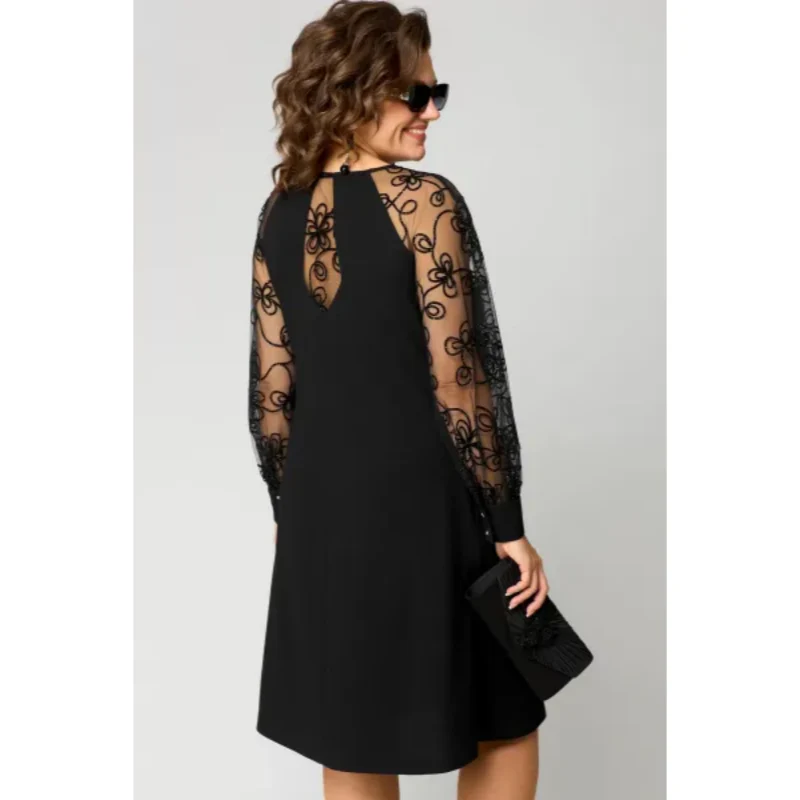 MALEA - KLEID MIT BESTICKTEN ÄRMELN
