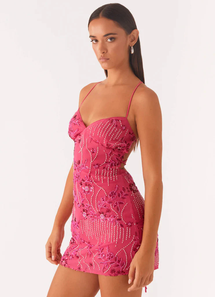 Mandy | Rückenfreies Paillettenkleid - Image 9