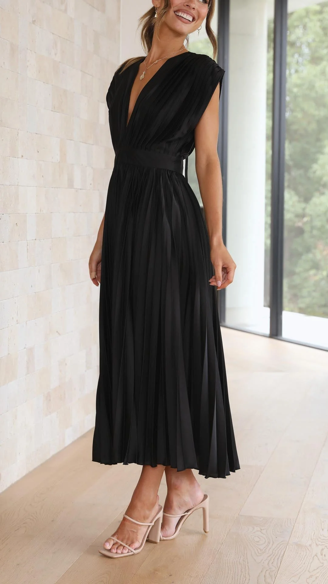 Maria | Elegantes & Raffiniertes Plisseekleid - Image 13