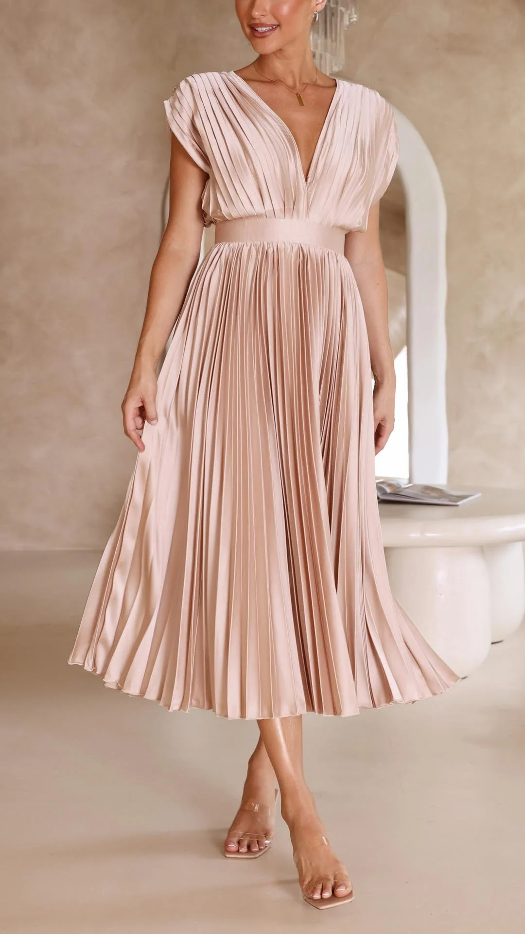 Maria | Elegantes & Raffiniertes Plisseekleid - Image 17