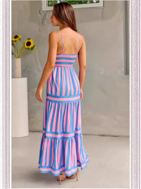 Marisol | Gestreiftes Maxikleid mit Trägern und Taschen - Image 2
