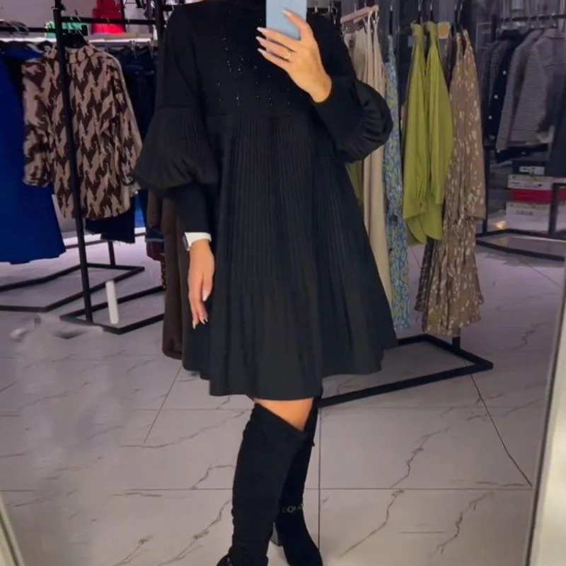 Marlene | Plus-Size Kleid mit Stehkragen und Laternenärmeln - Image 4