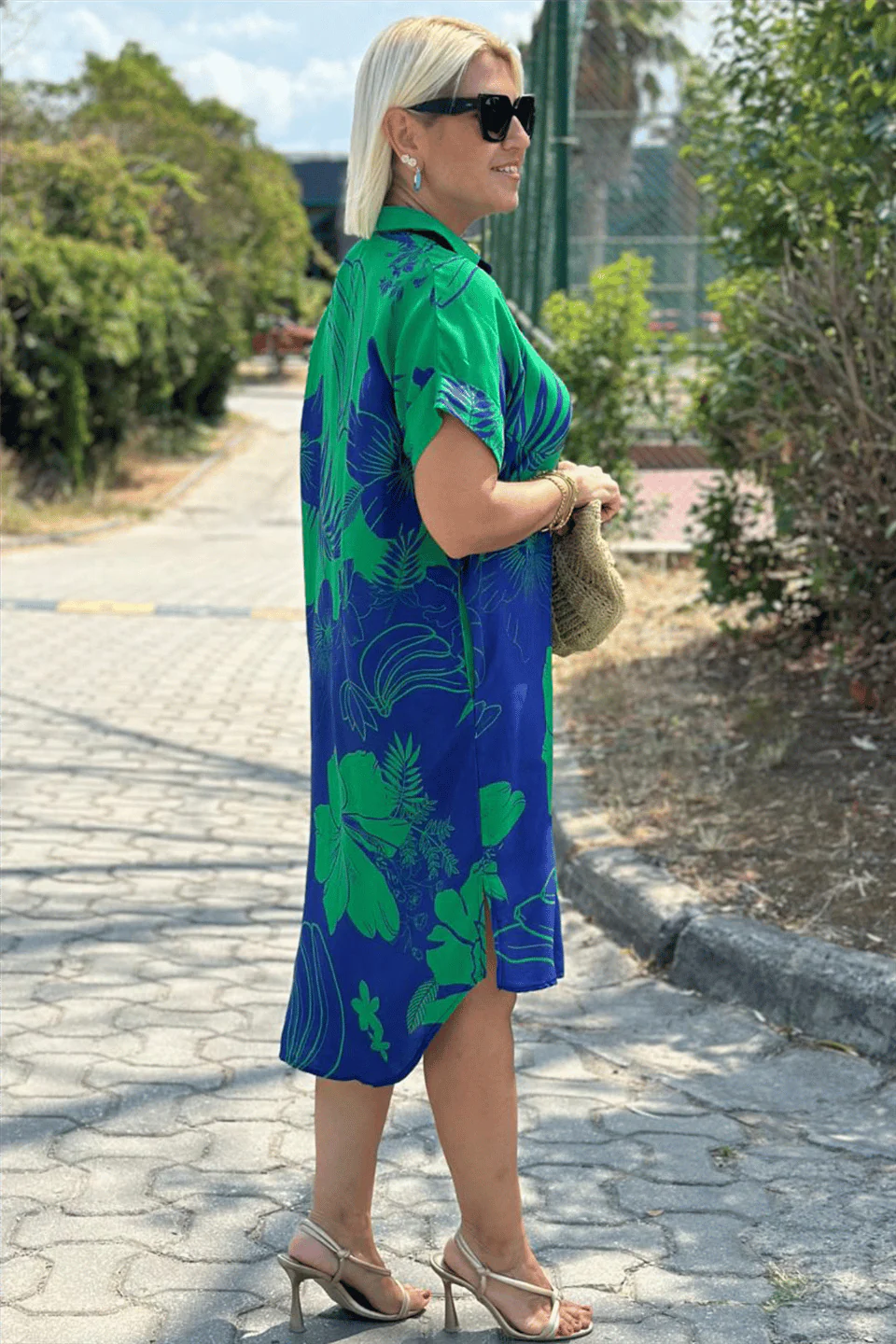 Marlene – Sommerkleid mit Blütenprint - Image 4