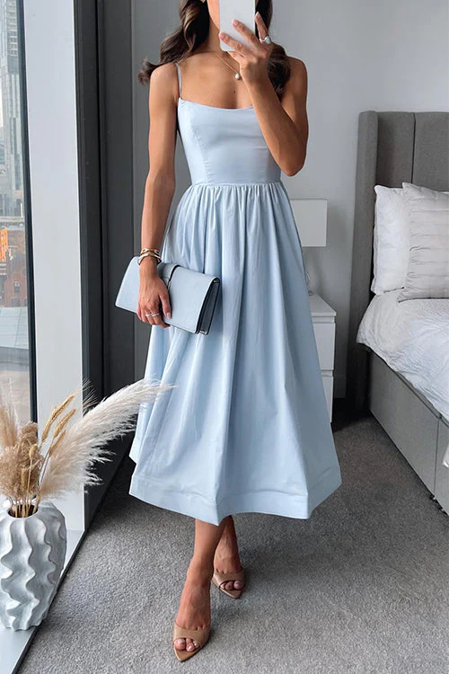 Martina  | Elegantes Midi mit Trägern