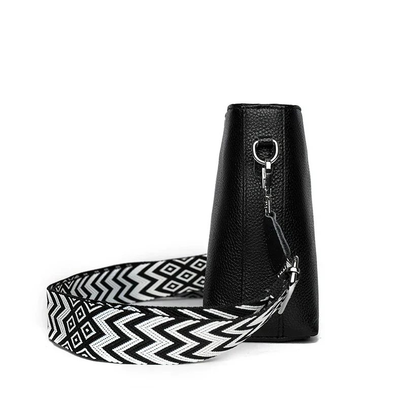 Matilda | Finnisches PU Leder Schultertasche - Image 2