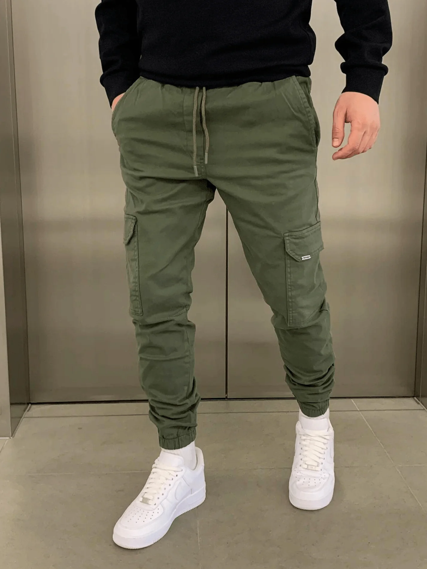 Max | Cargo Hose - Image 8