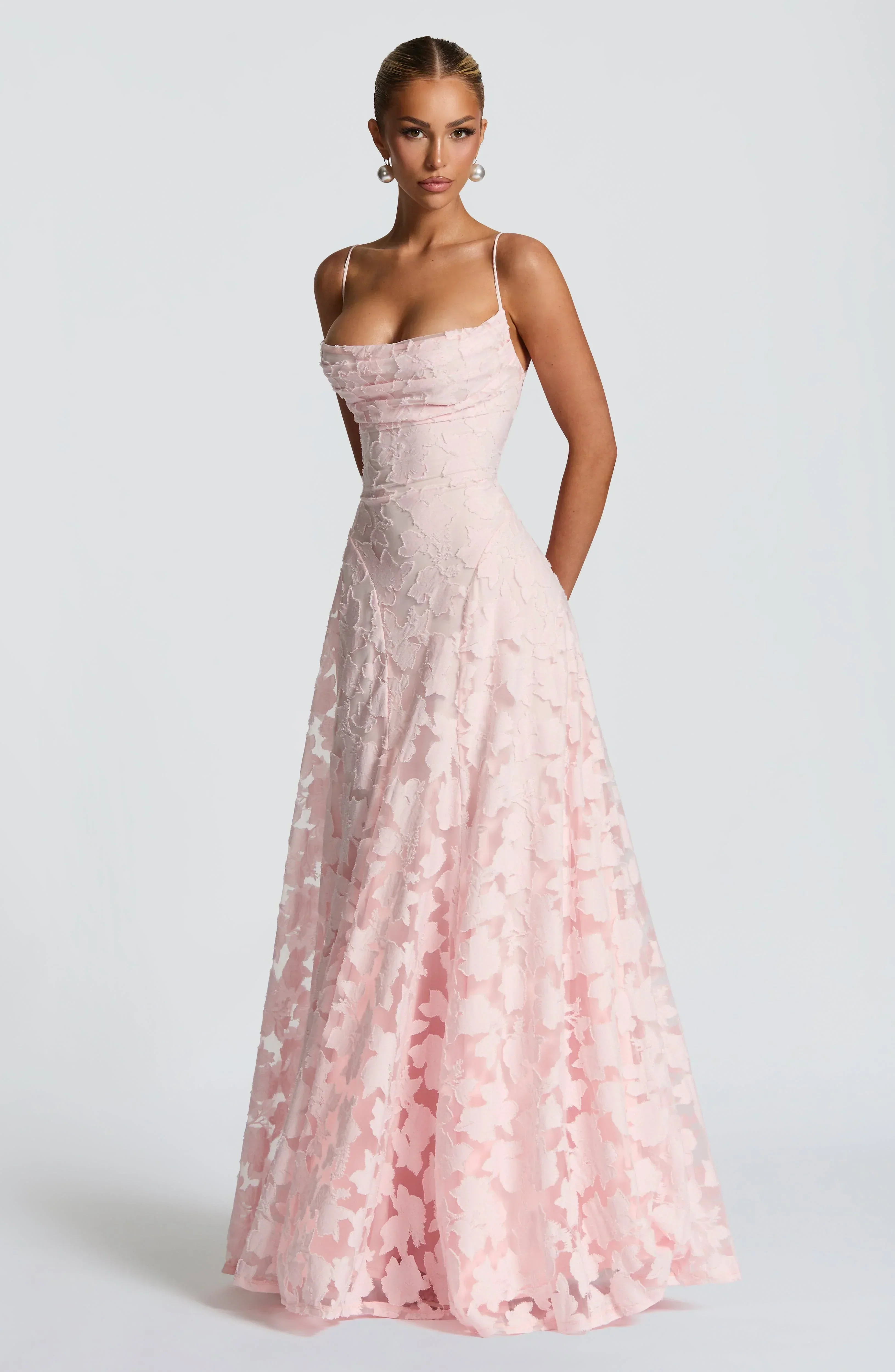 Elfriede | Damen Maxikleid Blumenmuster Spaghettiträger – Blumen Maxi Träger 2026