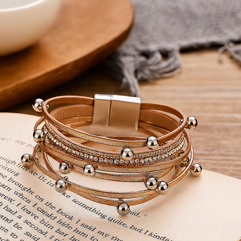 Mehrlagiges Lederarmband für Damen – Roségold mit Perlen und Kristall-Akzenten - Image 10