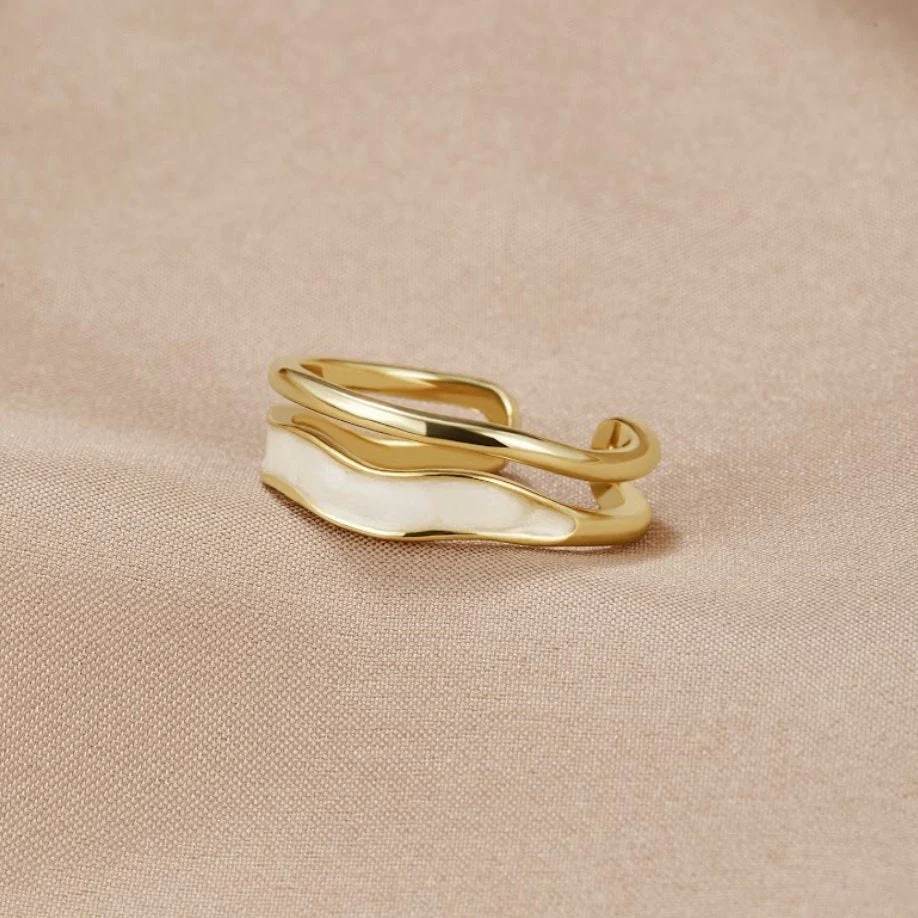 Mehrschichtiges Goldenes Sahara-Stapelring