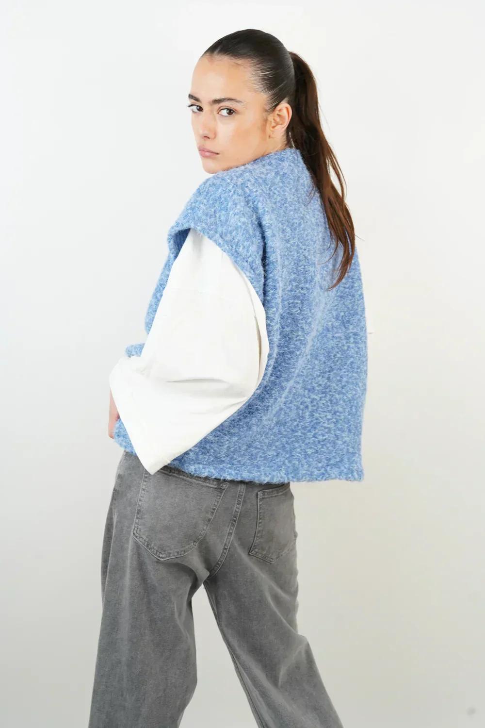 Mia | Ärmellose Weste mit vielen praktischen Taschen - Image 8