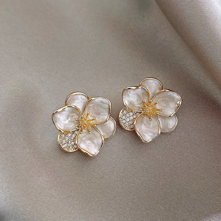 Micara - White Blossoms - Ohrringe - Image 6