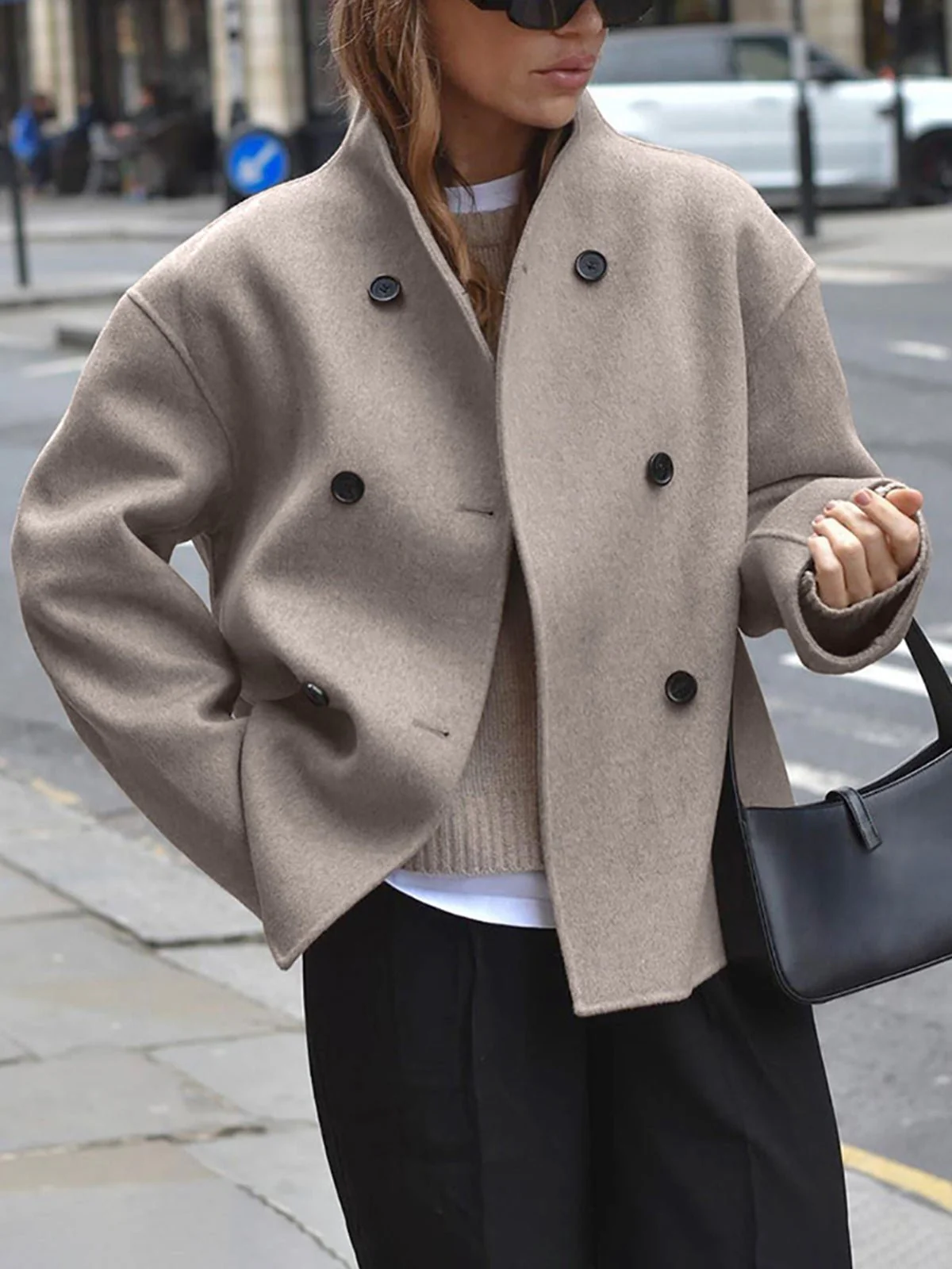 Mirea | Figurbetonte Übergangsjacke für Damen mit elegantem Schnitt - Image 2