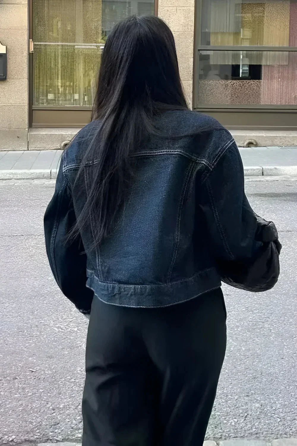 Mithi Gekürzte Denim-Jacke mit Losen Ärmeln - Image 2