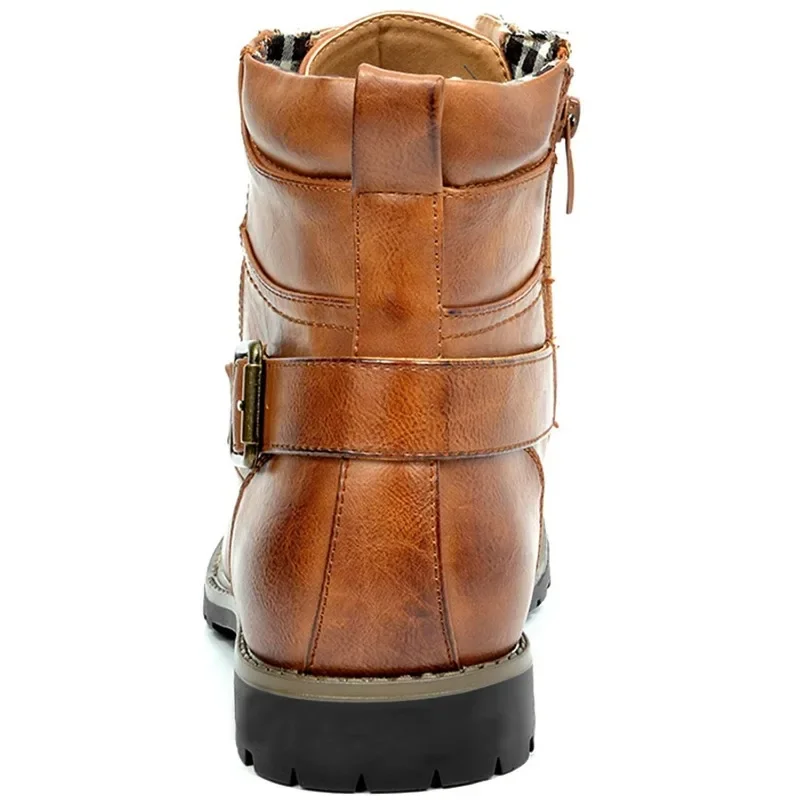 Mittellange Schnürstiefel aus Leder für Herren - Image 3