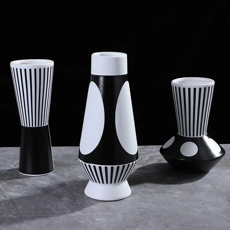 Moderne geometrische Vase - Image 4