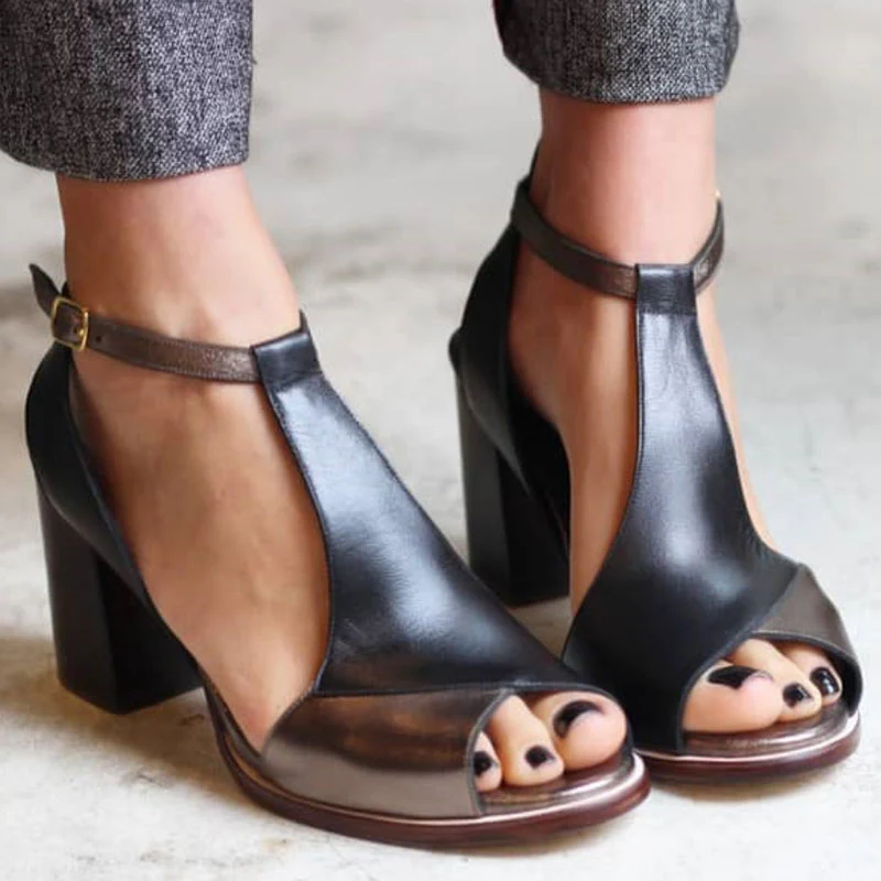 Nadaria | Schwarze Peep-Toe-Sandalen mit Absatz im Patchwork-Design