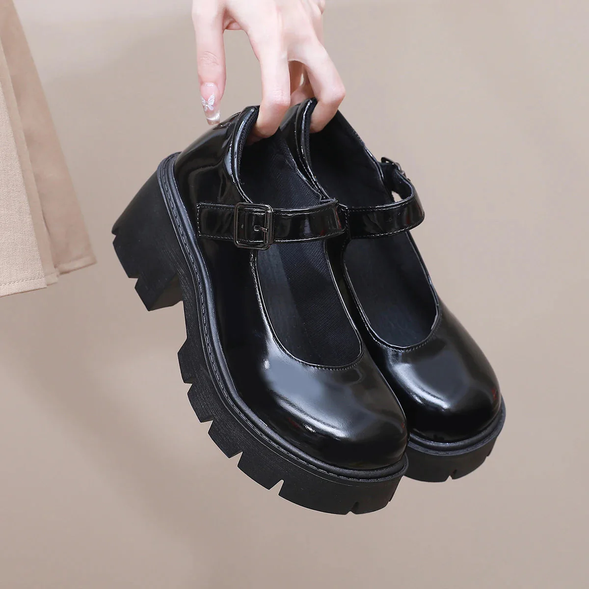 Nadine | Klassische Mary Jane Dirndl Schuhe - Image 3