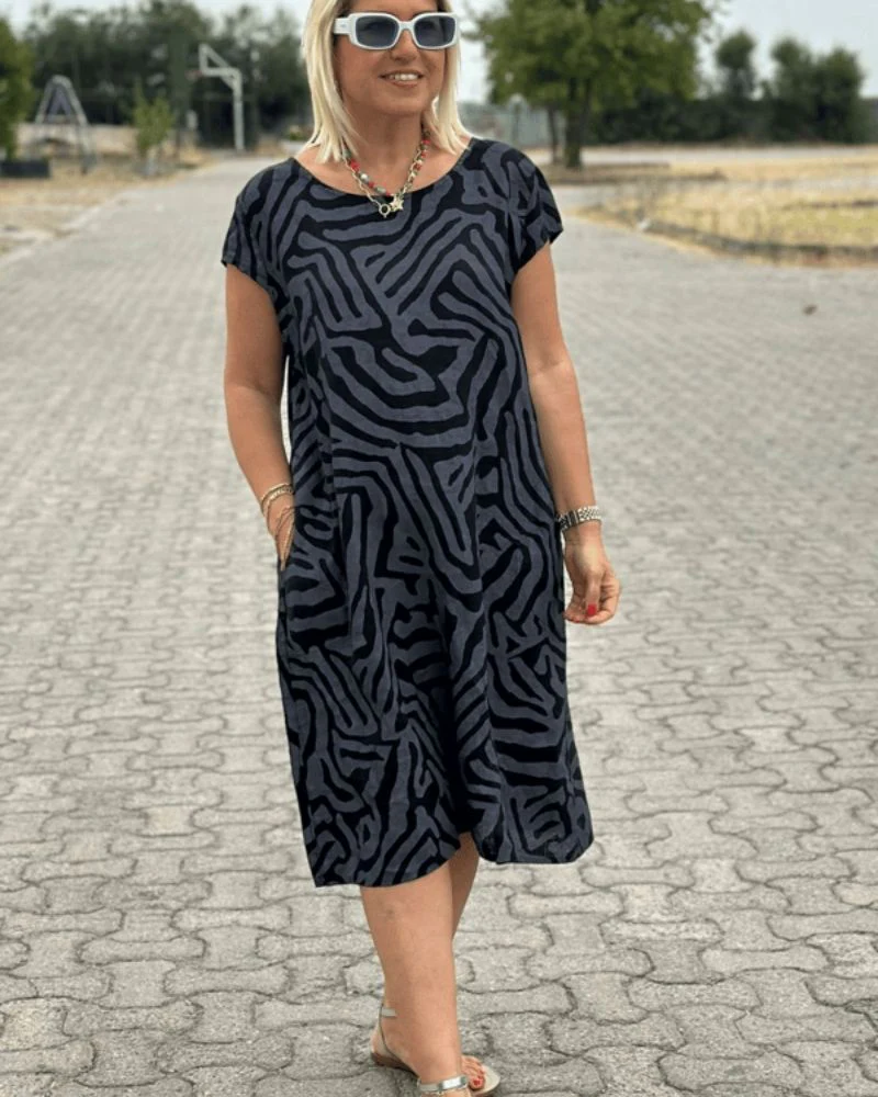 Nelia | Sommerkleid mit Rundhalsausschnitt und schönem Print - Image 2