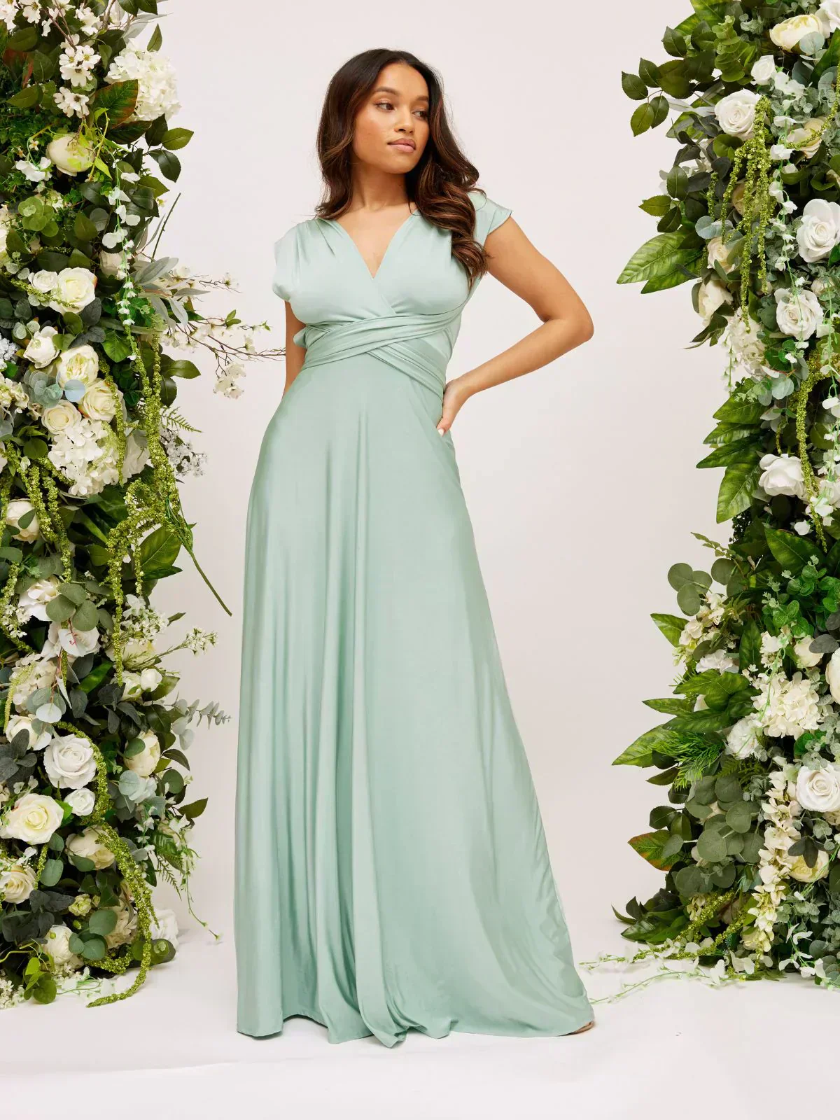 Nicole Mae - Elegantes Multikleid - Image 9