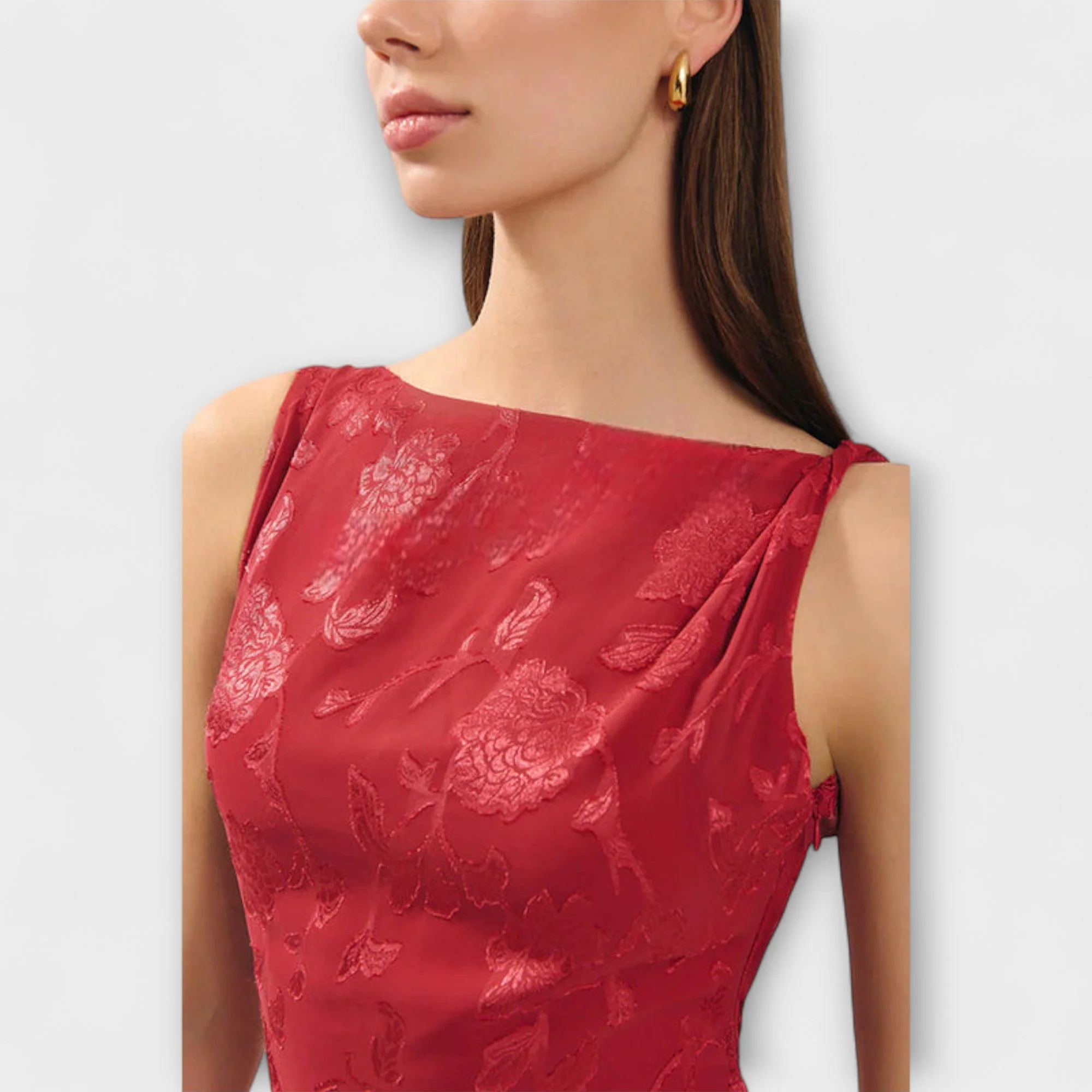 Opal - Elegantes Rückfreies Schnür-Jacquard Maxikleid" can be rewritten as:

"Opal - Stilvolles Rückfreies Schnür-Jacquard Maxikleid - Image 4