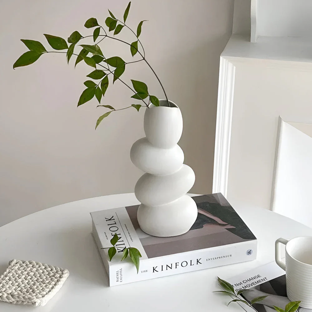 OvaForm Skulpturale Keramikvase – Große eiförmige moderne Mittelpunktdekoration - Image 5