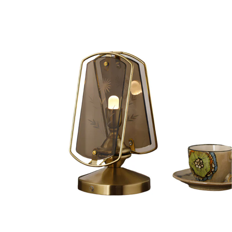 PetalGlow Tischlampe mit Blumengravur – Elegante Akzentbeleuchtung - Image 4