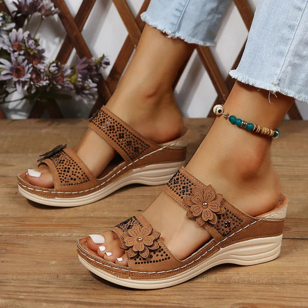 Quinley | Orthopädische Sandalen für Frauen